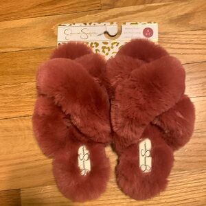 Jessica Simpson slippers